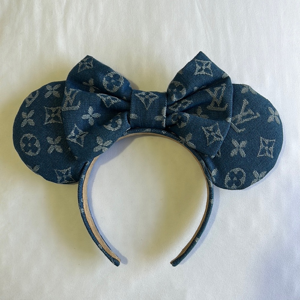 DISNEY Mickey Mouse Ears